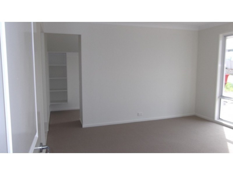 32 Maidstone Crescent, Peregian Springs QLD 4573