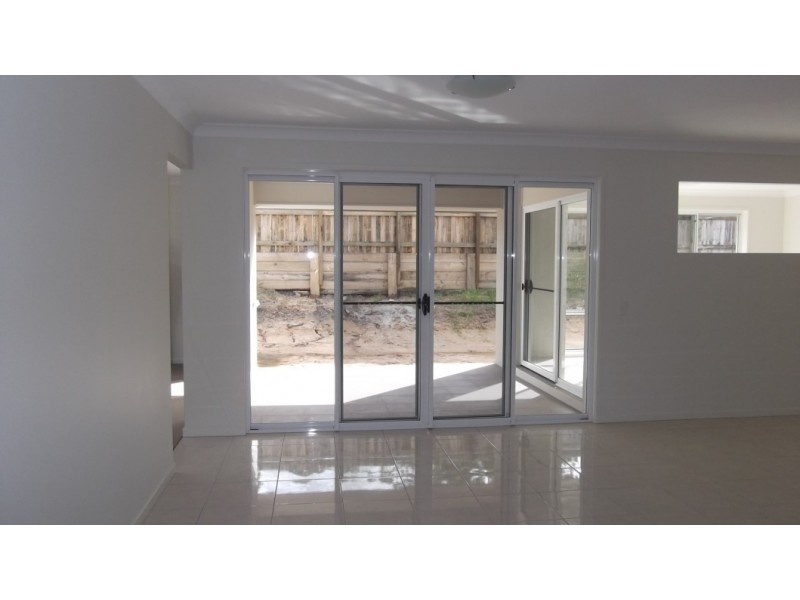 32 Maidstone Crescent, Peregian Springs QLD 4573