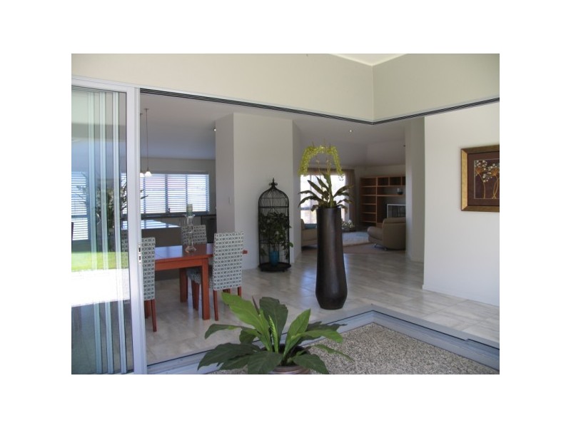 162 The Avenue, Peregian Springs QLD 4573