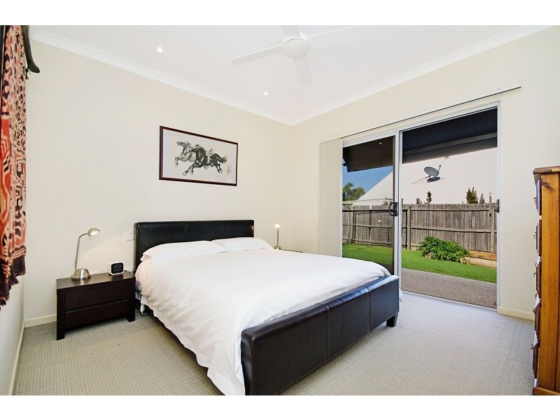 1 Parkview Parade, Peregian Springs QLD 4573