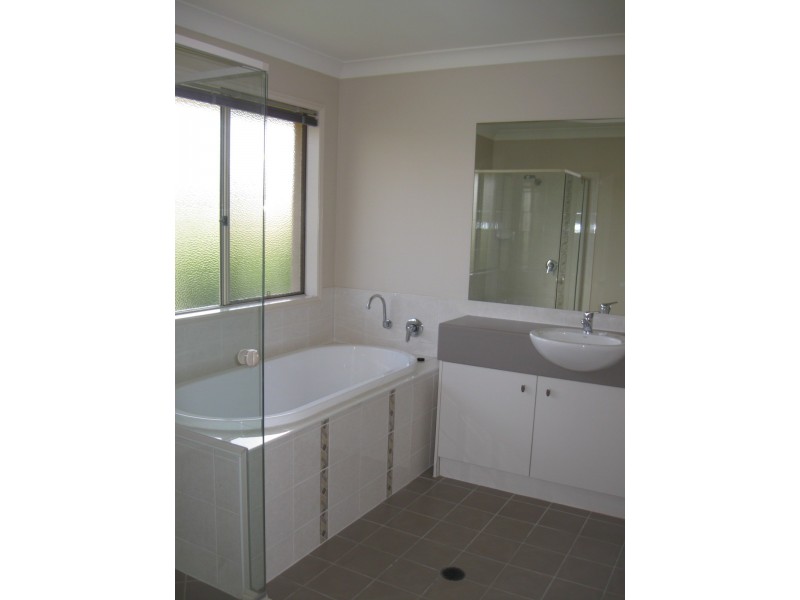 12 Garcia Court, Peregian Springs QLD 4573