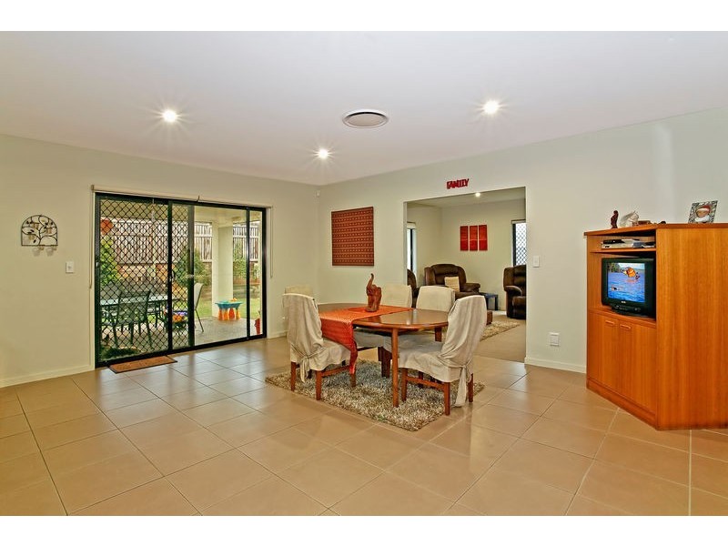 29 Maidstone Crescent, Peregian Springs QLD 4573