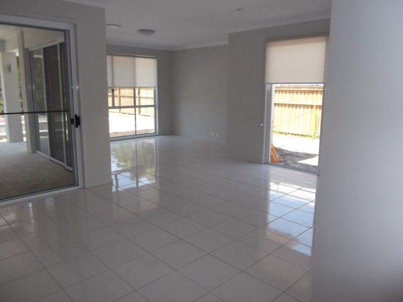 21 Augusta Circuit, Peregian Springs QLD 4573