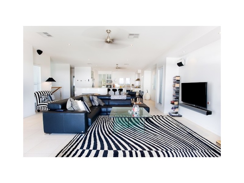 51/115 Peregian Springs Drive, Peregian Springs QLD 4573