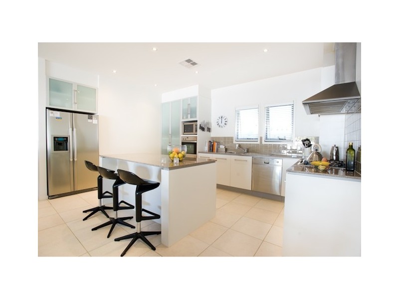 51/115 Peregian Springs Drive, Peregian Springs QLD 4573