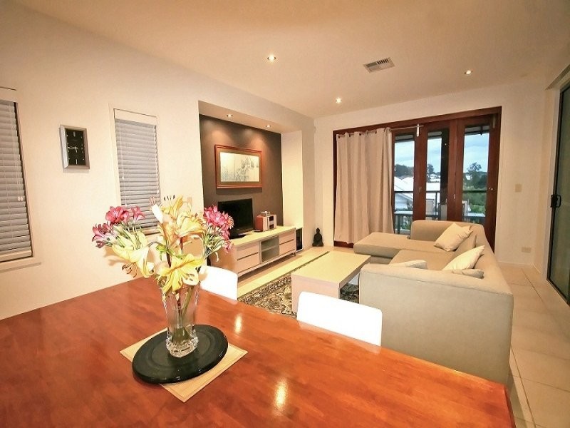 45/115 Peregian Springs Drive, Peregian Springs QLD 4573