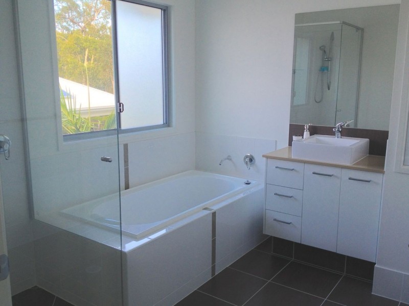 13 Glen Abby Avenue, Peregian Springs QLD 4573
