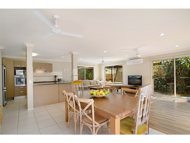 13 Kingsmill Circuit, Peregian Springs QLD 4573