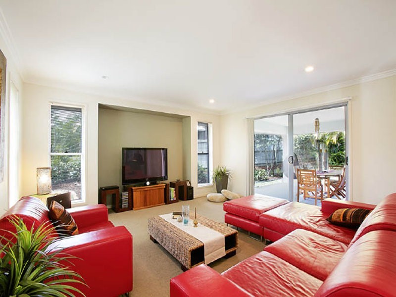 22 Riviera Crescent, Peregian Springs QLD 4573