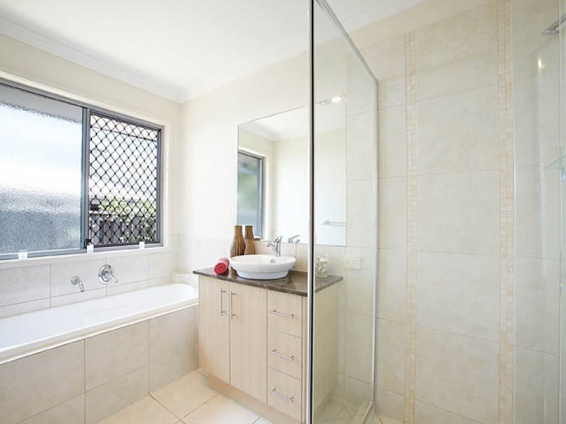 22 Riviera Crescent, Peregian Springs QLD 4573