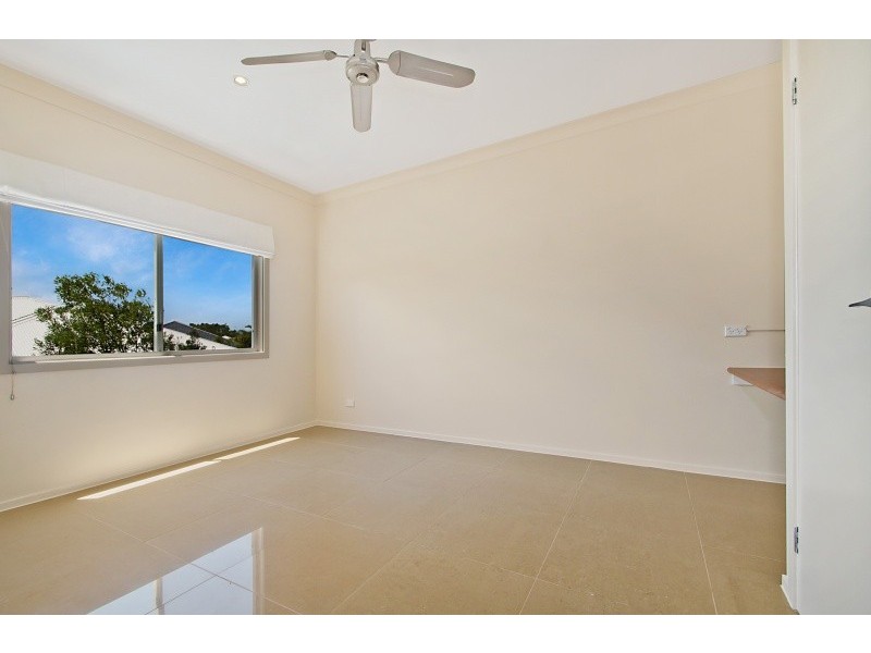 39 The Avenue, Peregian Springs QLD 4573