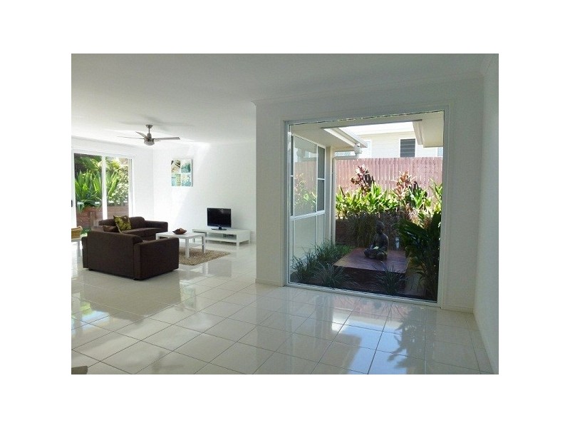 33 Jacksonia Place, Noosaville QLD 4566