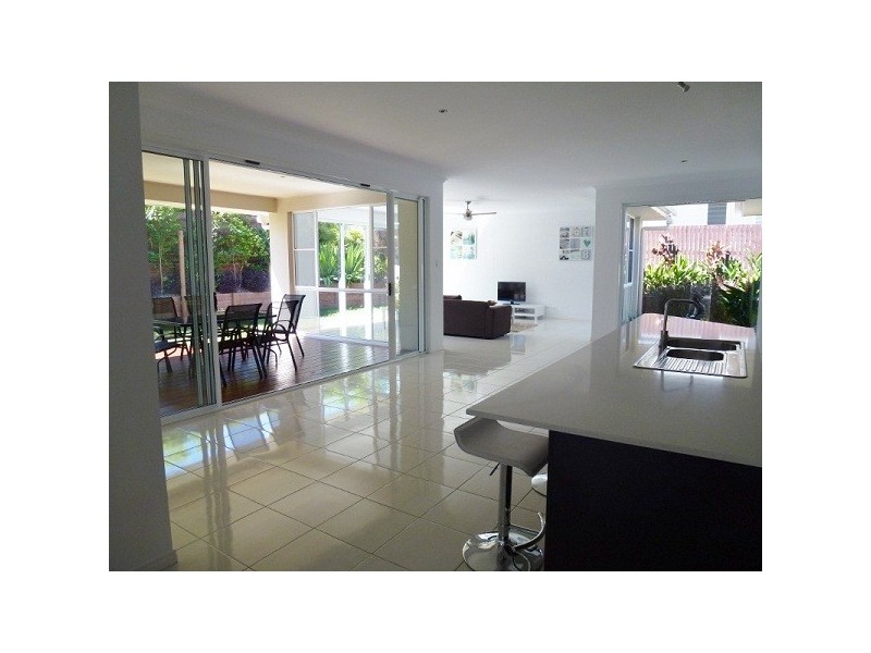 33 Jacksonia Place, Noosaville QLD 4566