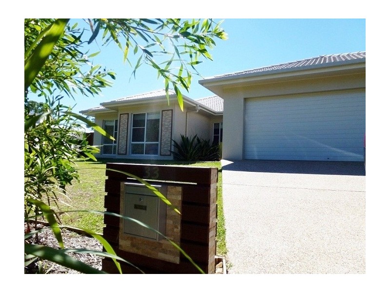 33 Jacksonia Place, Noosaville QLD 4566