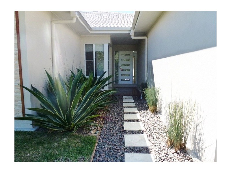 33 Jacksonia Place, Noosaville QLD 4566