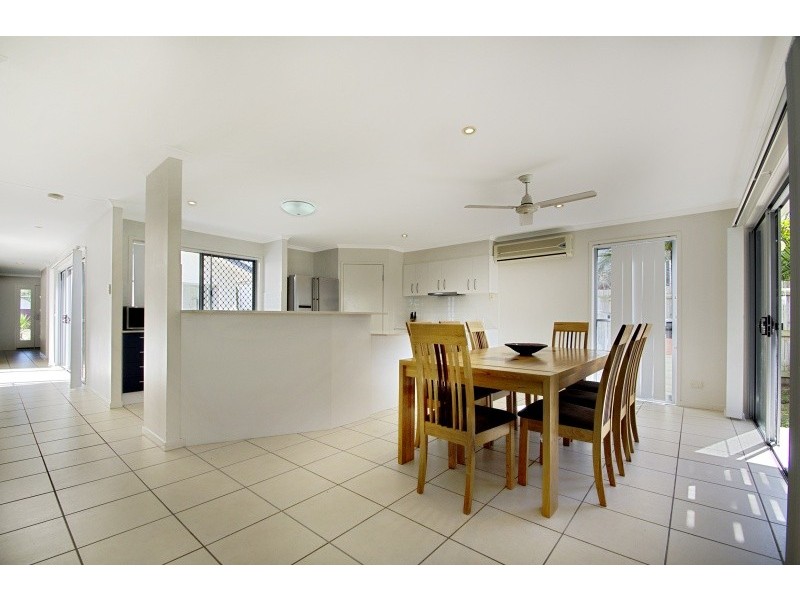 91 The Avenue, Peregian Springs QLD 4573