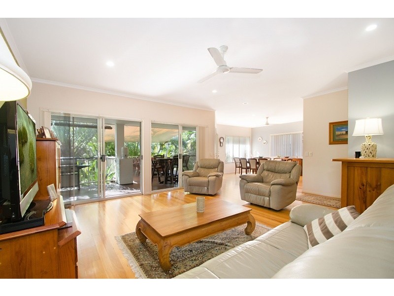 3 Glenoak Avenue, Peregian Springs QLD 4573