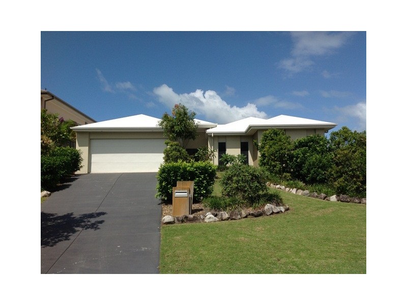 2 Portsea, Peregian Springs QLD 4573