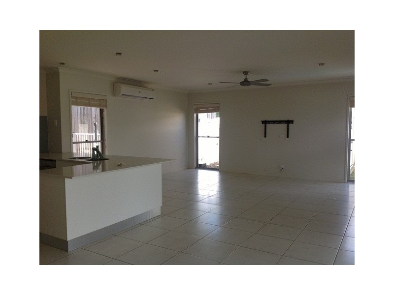 2 Portsea, Peregian Springs QLD 4573