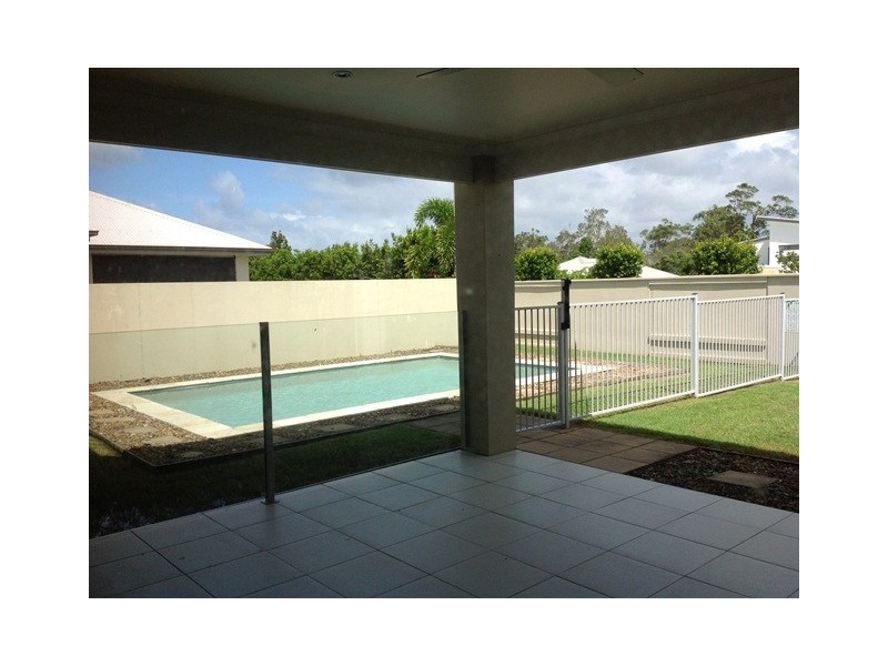 2 Portsea, Peregian Springs QLD 4573