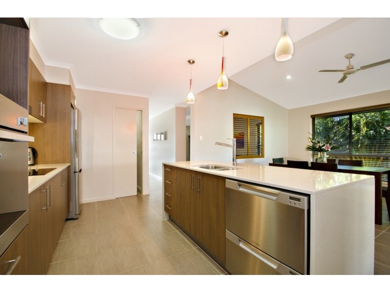 23 Selkirk Way, Peregian Springs QLD 4573