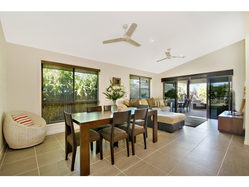 23 Selkirk Way, Peregian Springs QLD 4573