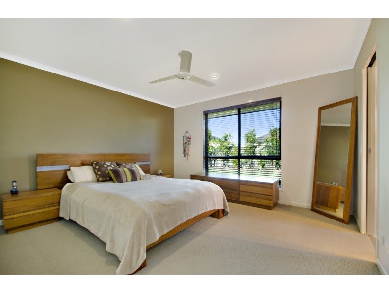 23 Selkirk Way, Peregian Springs QLD 4573
