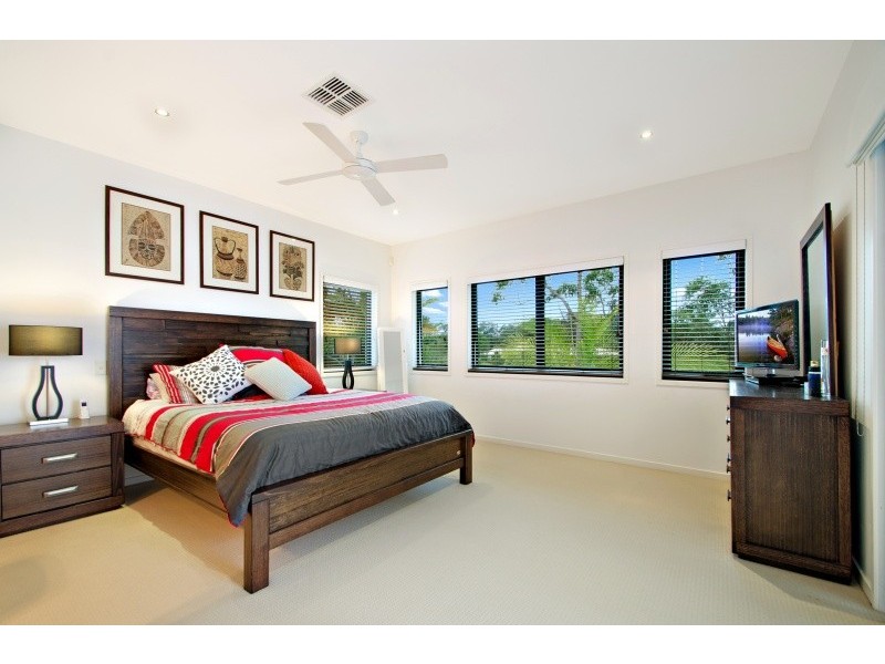 15/115 Peregian Springs Drive, Peregian Springs QLD 4573