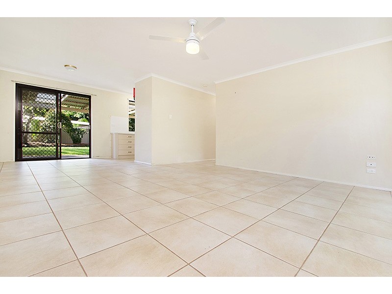 4 Jarnahill Drive, Mount Coolum QLD 4573