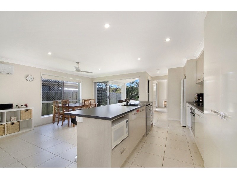 39 Gainsborough Crescent, Peregian Springs QLD 4573