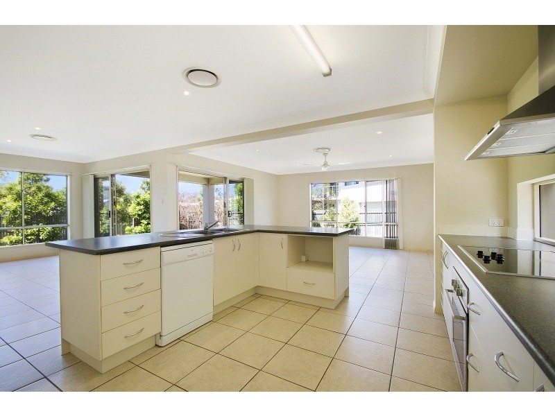 1 Bonville Court, Peregian Springs QLD 4573