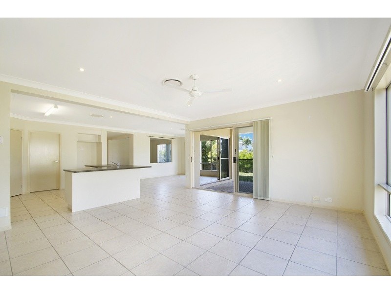 1 Bonville Court, Peregian Springs QLD 4573