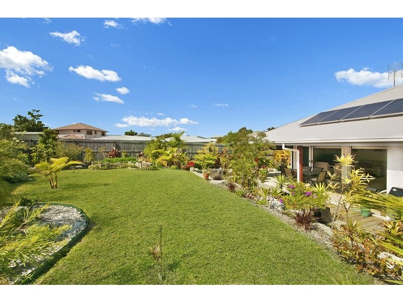 6 Pebble Court, Peregian Springs QLD 4573
