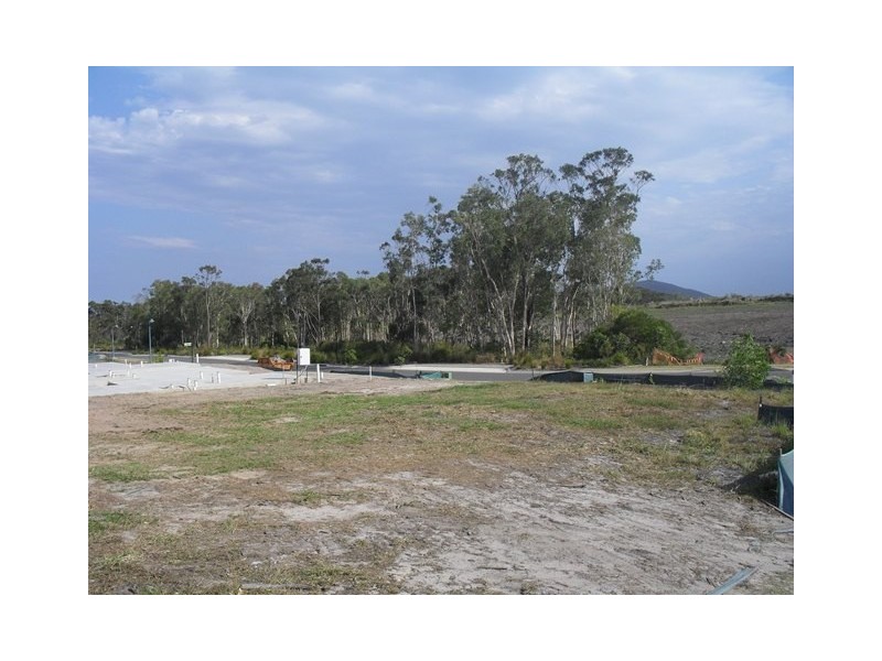 2 Bellbird Place, Peregian Springs QLD 4573