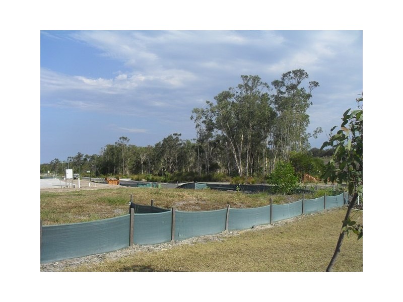 2 Bellbird Place, Peregian Springs QLD 4573