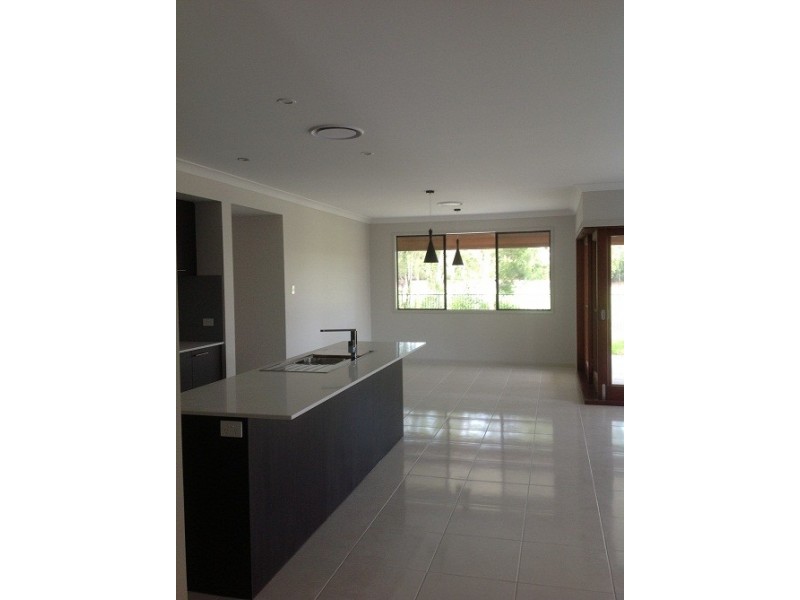 209 Balgownie Drive, Peregian Springs QLD 4573