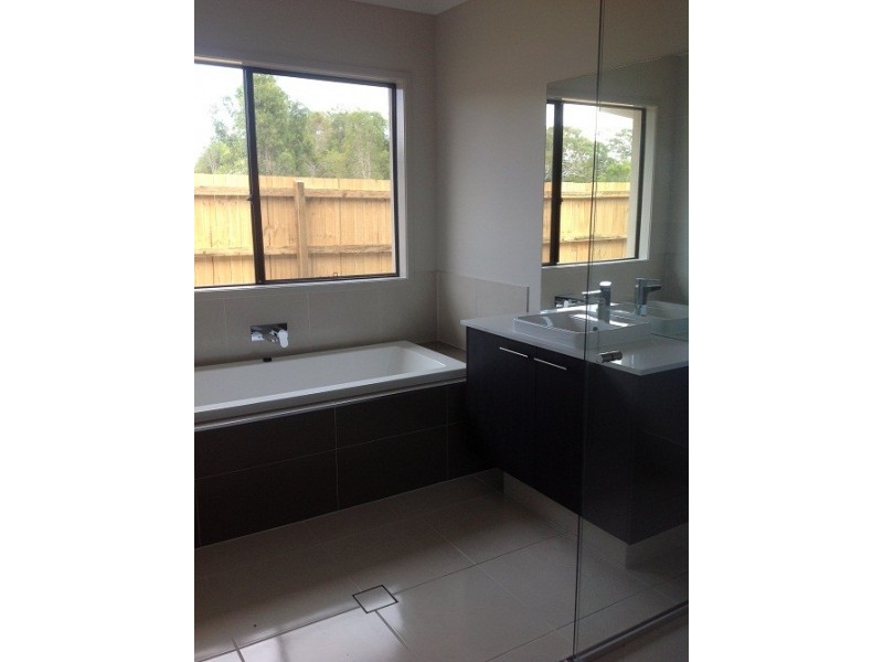 209 Balgownie Drive, Peregian Springs QLD 4573