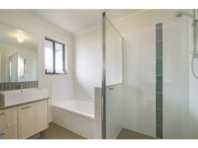 35 Kingsmill Circuit, Peregian Springs QLD 4573