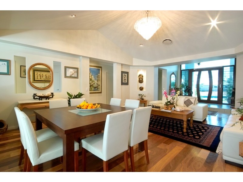 14 Bellerive Avenue, Peregian Springs QLD 4573