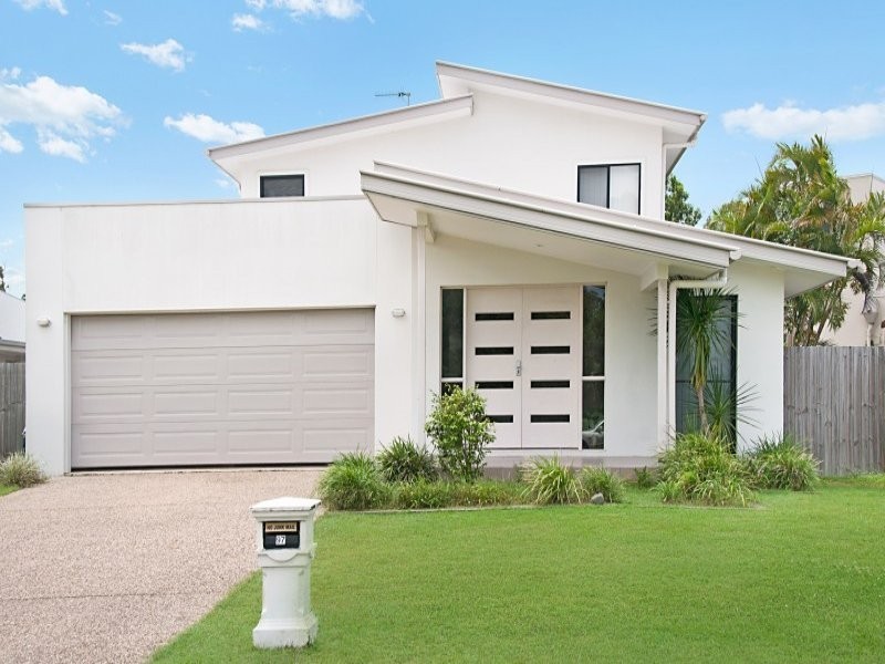 97 The Avenue, Peregian Springs QLD 4573
