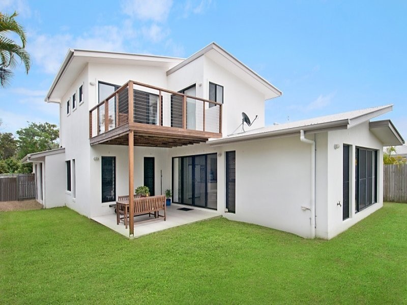 97 The Avenue, Peregian Springs QLD 4573