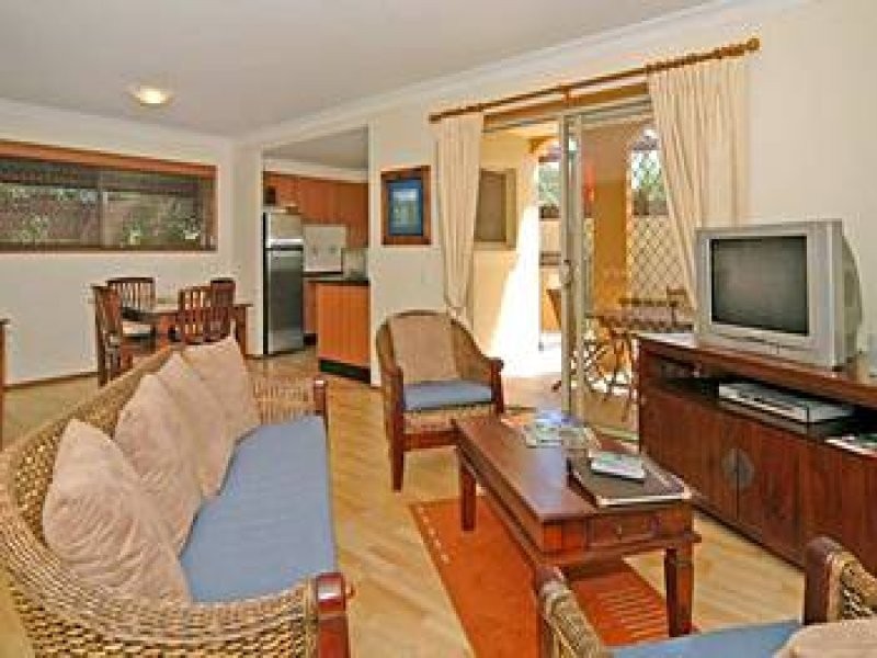 20 Spinnaker Dve, Coolum Beach QLD 4573