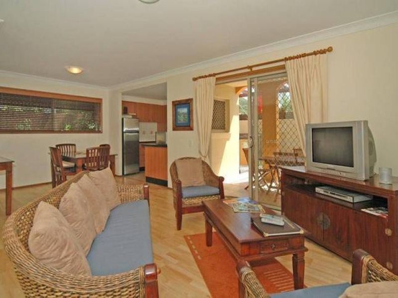 20 Spinnaker Dve, Coolum Beach QLD 4573