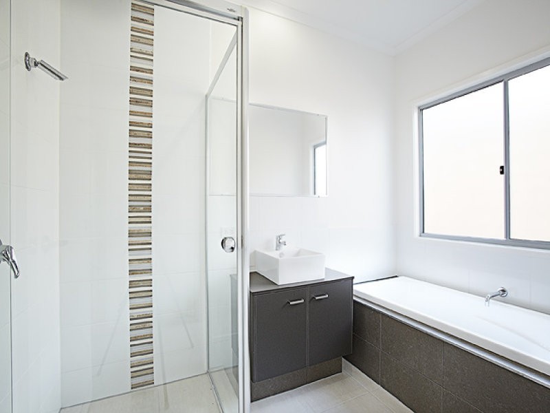 7 Teatree Grove, Peregian Springs QLD 4573