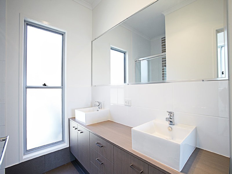 7 Teatree Grove, Peregian Springs QLD 4573