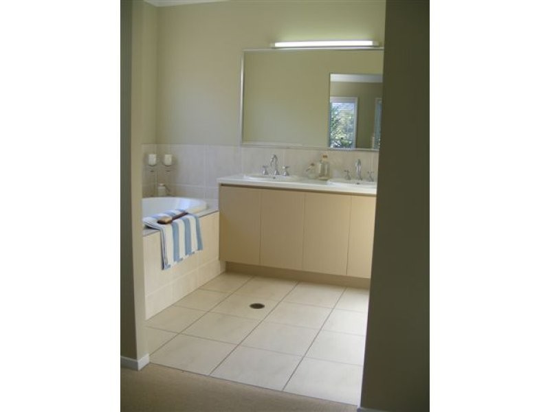 145 The Avenue, Peregian Springs QLD 4573