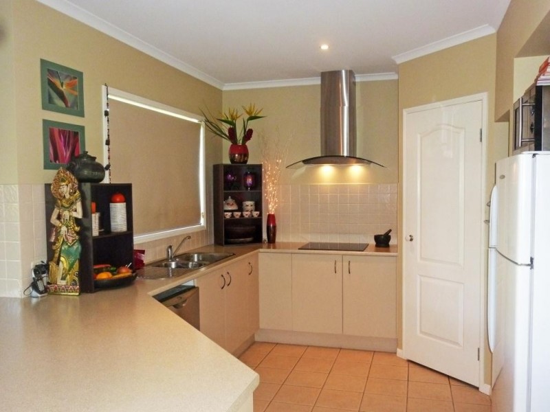 33 Crestview Drive, Peregian Springs QLD 4573