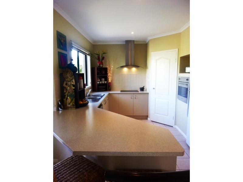 33 Crestview Drive, Peregian Springs QLD 4573