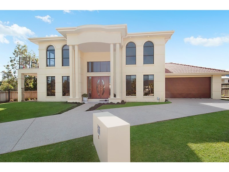 15 Eagleford Court, Peregian Springs QLD 4573