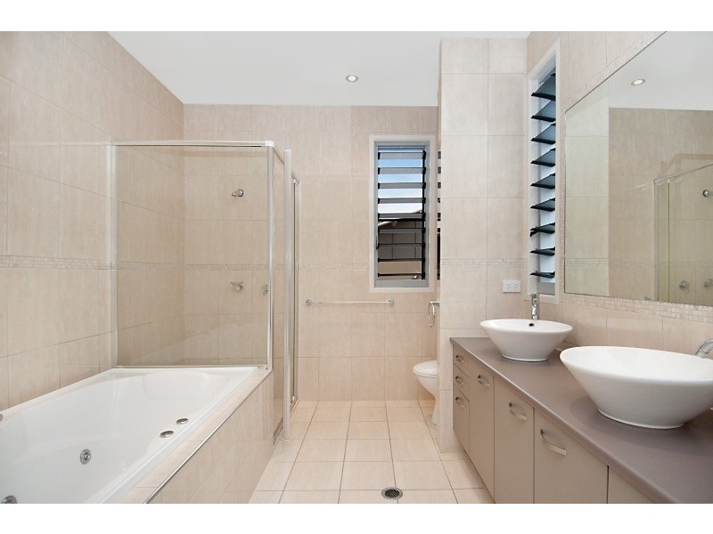 38 Crestview Drive, Peregian Springs QLD 4573